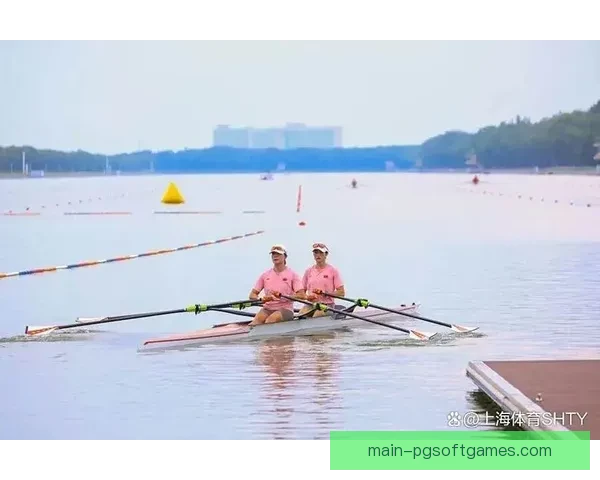 赛艇初学者必知的技巧和注意事项